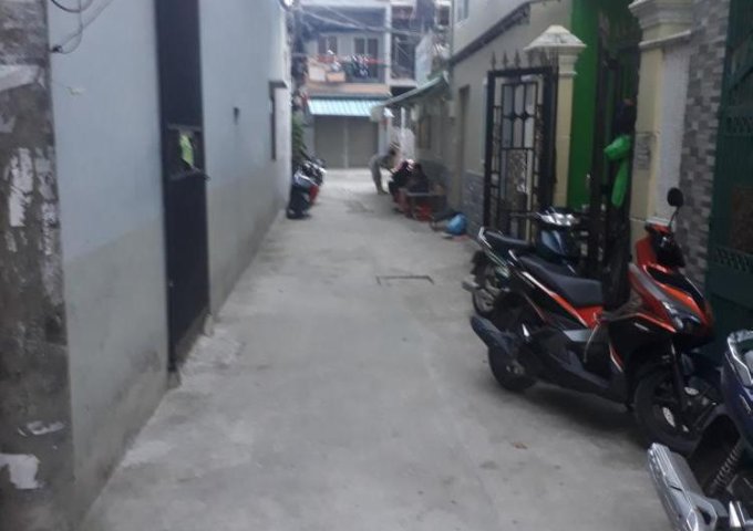 Chính chủ bán nhà giá rẻ 216/3 Nguyễn Văn Công, vị trí đẹp 4.1x15m, 2 lầu