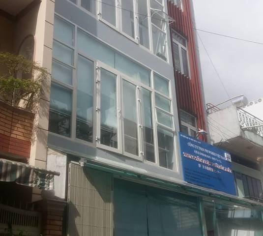 Bán nhà 11/17- 19 Nguyễn Hữu Tiến, 8x15m, 3 lầu, thu nhập 30tr/tháng, giá 13 tỷ HH 1%