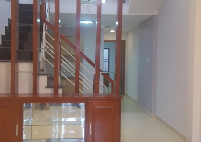 Bán nhà mê lửng mới xây tại kiệt 584 đường Tôn Đản, P. Hòa Phát, Cẩm Lệ, Đà Nẵng. 60m2, 1.55 tỷ