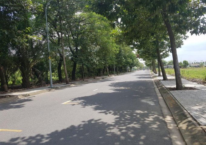 Bán lô đất sổ đỏ KDC Cát Lái, dãy C5-12, DT 5x22m, đường 12m thông, giá 36 triệu/m2. 0934820128