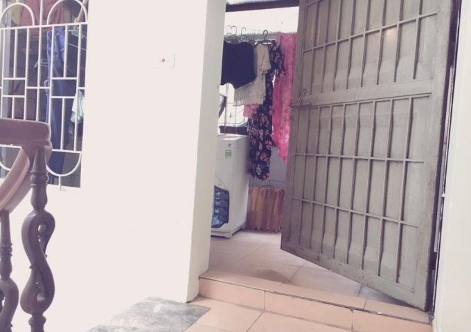 Chính chủ cần bán nhà ngõ 545 Vũ Tông Phan, giá 2,5 tỷ