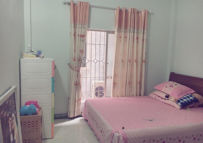 Chính chủ cần bán nhà ngõ 545 Vũ Tông Phan, giá 2,5 tỷ