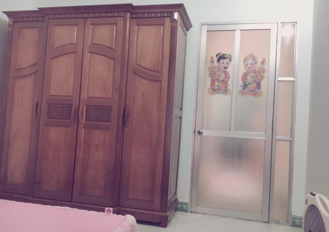 Chính chủ cần bán nhà ngõ 545 Vũ Tông Phan, giá 2,5 tỷ