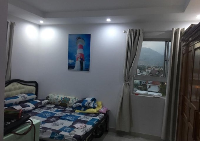 Bán căn hộ góc 3pn, 2wc chung cư CT5 Vĩnh Điềm Trung, Nha Trang.