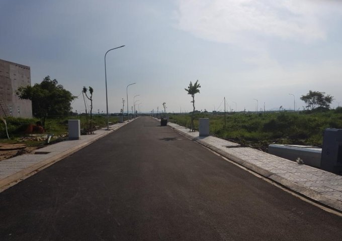 Bán đất nền dự án tại Dự án Seaway Long Hải,  giá 11 Triệu/m²/115m2, mặt tiền 38m nối trược tiếp ra biển Long Hải