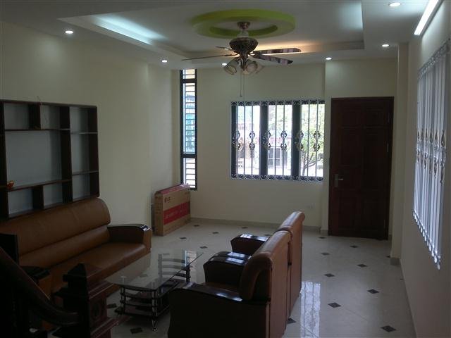 Bán nhà ngõ 146 đường Trần Phú, phường Mỗ Lao, Hà Đông, khách sạn Tân Thịnh vào 100 m, giá bán 3 tỷ