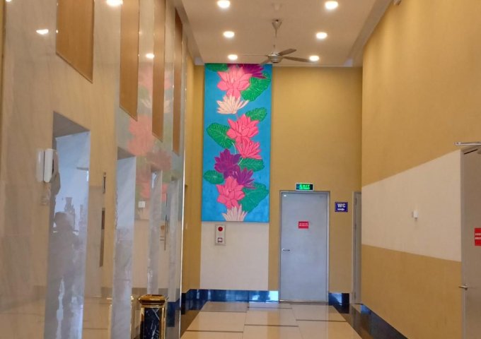 Bán căn hộ chung  cư Lạc Hồng Westlake phú thượng. Giá gốc 1,650 tỷ LH 0967 116 112