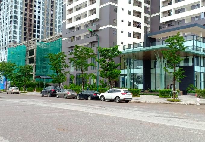 Bán căn hộ chung  cư Lạc Hồng Westlake phú thượng. Giá gốc 1,650 tỷ LH 0967 116 112