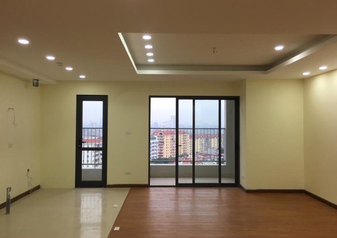 Bán căn góc chung cư An Bình Định Công, P1511, giá 30 triệu/m2 x 92,4m2