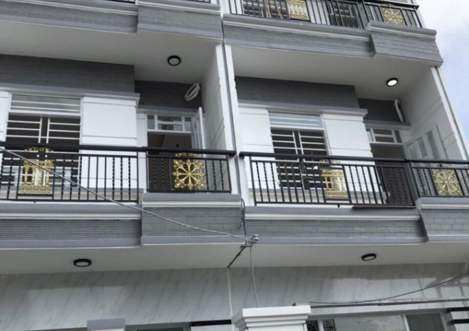 Chủ nhà cần bán gấp căn nhà hẻm 336 đường Nguyễn Bình, Nhà Bè