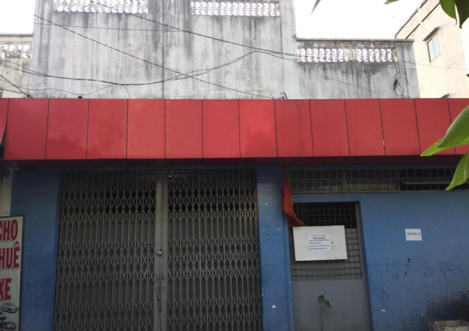 Số 124/2E + C Xóm Đất, phường 8, quận 11, hướng Tây, 24 tỷ