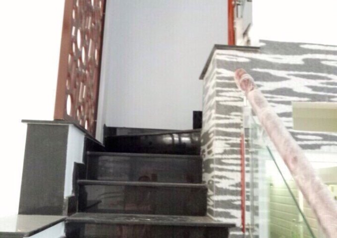 Bán nhà 106/ đường Số 14 P8 Gò Vấp, 4 x 10m, 3 lầu