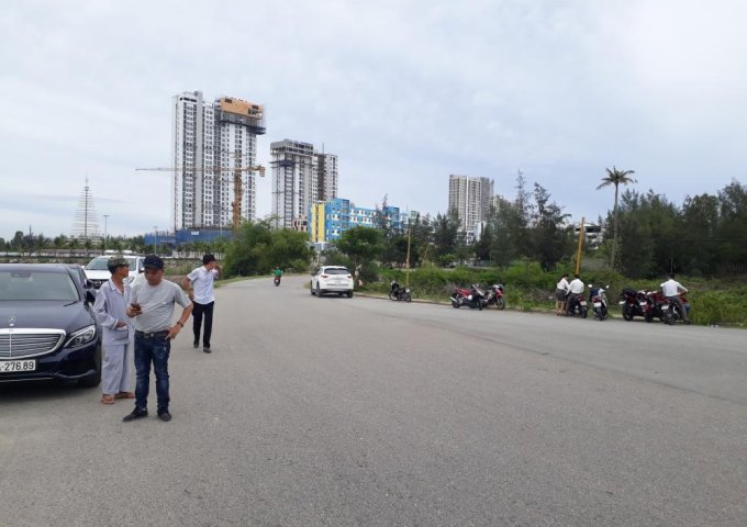 Cần bán đất mặt tiền đường DT 607A view trực diện khu phức hợp giải trí Cocobay, giá đầu tư 