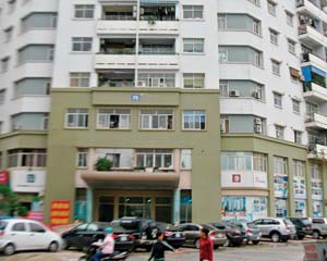 Cần bán gấp căn hộ chung cư F5 Trung Kính - Yên Hòa - Cầu Giấy - Hà Nội, giá hấp dẫn chỉ 26 tr/m2