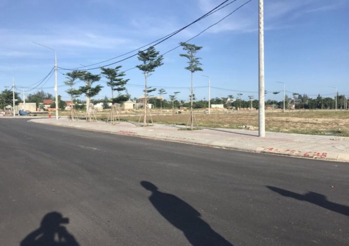 Bán đất tại Đường Trường Sa, Điện Bàn,  Quảng Nam diện tích 110m2  giá 18 Triệu/m²