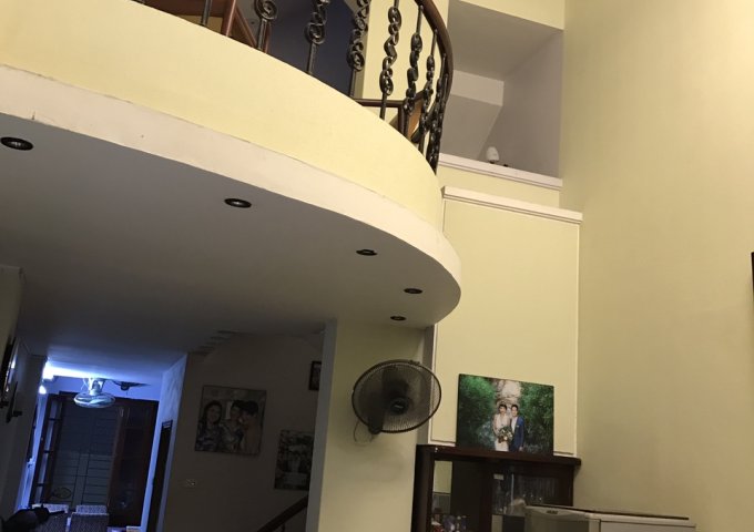 Chính chủ bán nhà số 15 ngõ 1D phố Trần Quang Diệu, Đống Đa, Hà Nội