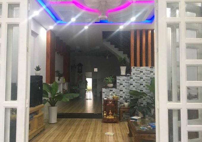 Nhà khu dân cư ở Mỹ Hạnh Nam , đường vào bệnh viện Hàn Quốc