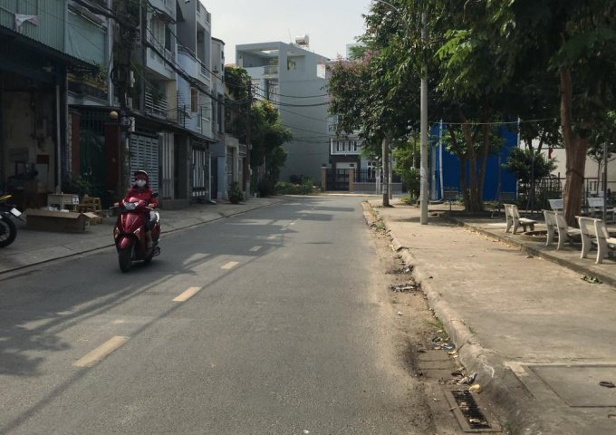 Cần bán đất Mặt Tiền 127 , Hoàng Diệu 2 , P. Linh Trung , Q. Thủ Đức. Cam kết giá tốt nhất khu vực LH 0901322218