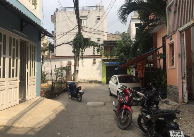 Cần bán nhà trong hẻm đường Gò Dầu, Quận Tân Phú, hẻm 5m