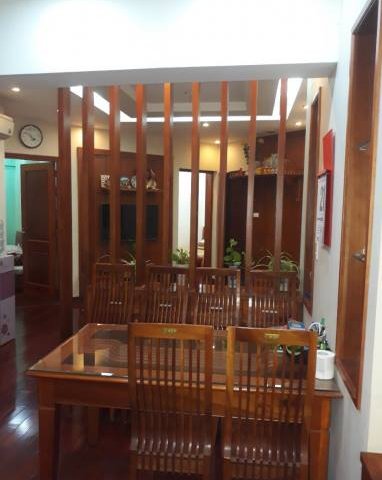 Cần bán căn hộ 84m2 với 3PN, nội thất đầy đủ tại Nơ 7A khu bán đảo Linh Đàm