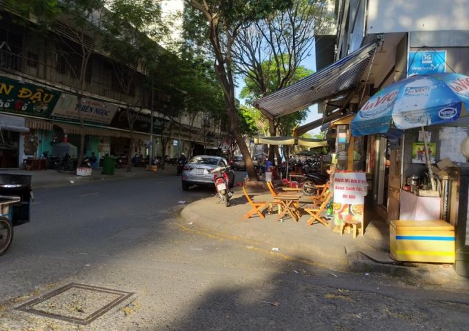 Bán chung cư quận 4, đường Tôn Thất Thuyết, Phường 1, DT 61m2