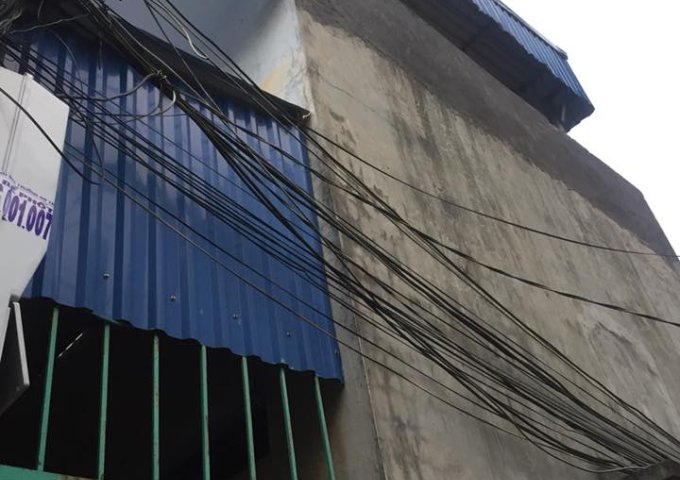 Bán nhà 430 triệu mái bằng gác xép ngõ Nguyễn Trãi 