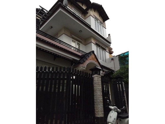 Chủ nhà cần bán gấp nhà mặt HXH đường Trần Văn Đang, P11, Q3(4*9,4)
