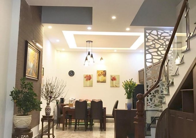 Bán nhà 5 tầng mới xây gần chợ Bông Đỏ, La Khê, Hà Đông