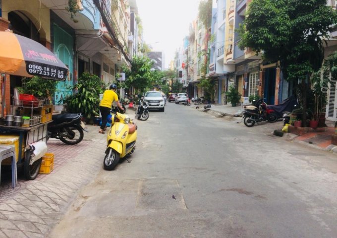 Cho thuê nhà đường Nguyễn Hữu Cảnh DT:4x17m - 1Trệt - 2Lầu+ST 4PN|LH:0938427298 A.ĐẠT