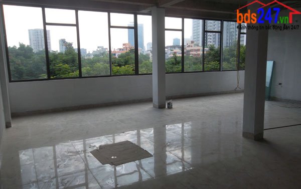 Cho thuê nhà tại ngã tư Vạn Phúc + Vạn Bảo, Liễu Giai, Ba Đình, Hà Nội