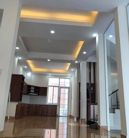 Biệt thự cao cấp, KDC Nam Hòa, đường 270, Phước Long A, Quận 9, 13,5 tỷ, 160m2