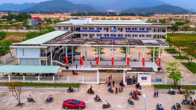 Bán đất đường 15m - trục chính Golden Hills