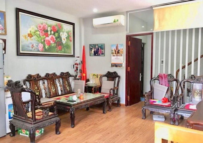 190m đất Nguyễn Trãi, MT 20m, xây chung cư mini, chia căn giá rẻ
