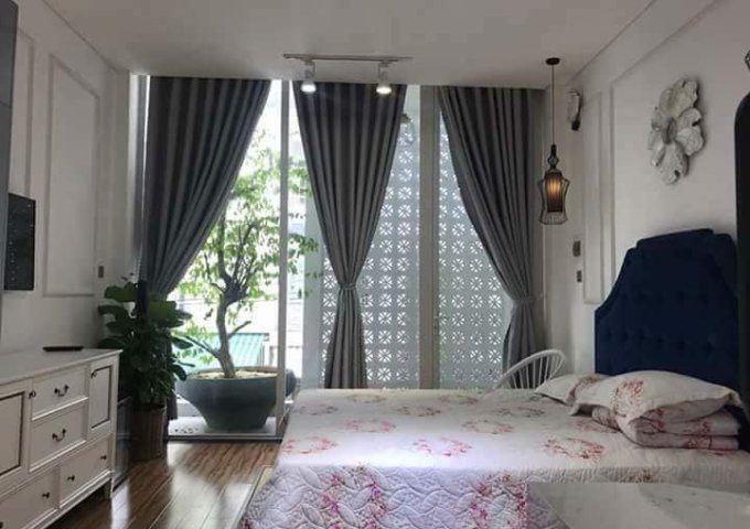 Cần bán nhà 3 tầng đẹp mặt tiền Nguyễn Thi, Hải Châu
