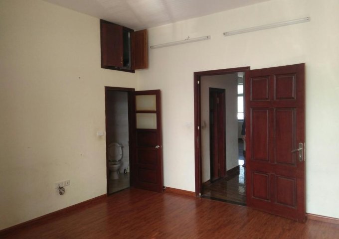 Cho thuê căn hộ chung cư số 90 Ngụy Như Kon Tum 120m2, giá 11.5 triệu/tháng