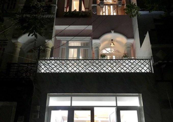 Bán gấp nhà mặt tiền đường Nguyễn Bình, Nhà Bè, DT 4x23m, 2.5 tầng, giá 5 tỷ
