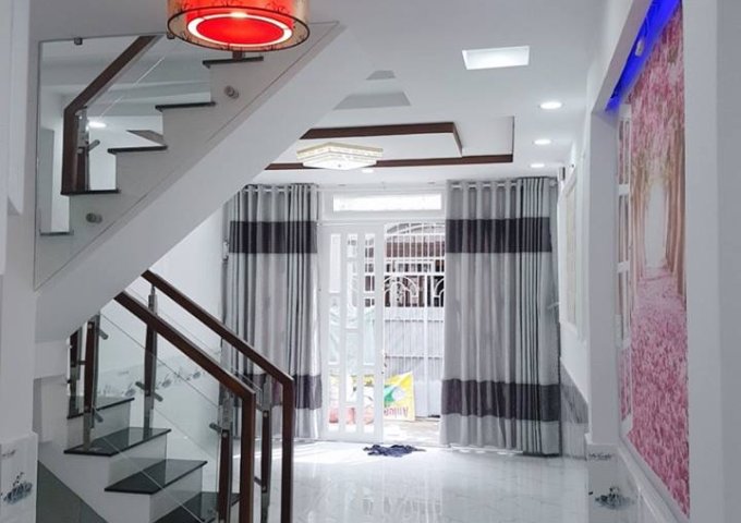 Bán nhà 1 trệt, 1 lầu, 3.6x8.5m. Nguyễn Duy Cung, P12, giá 2.65 tỷ