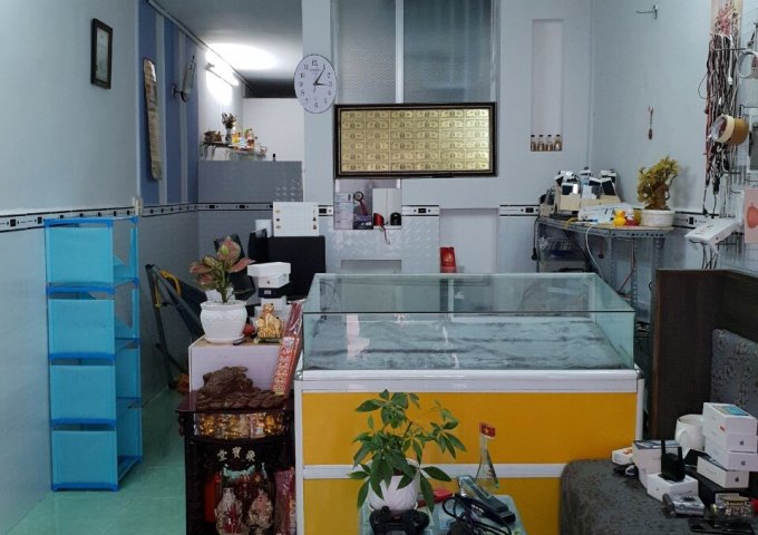 Bán nhà 1 trệt 1 lầu - Hẻm 147 CMT8