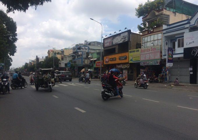 Cho thuê nhà góc mặt tiền đường Lũy Bán Bích, Quận Tân Phú