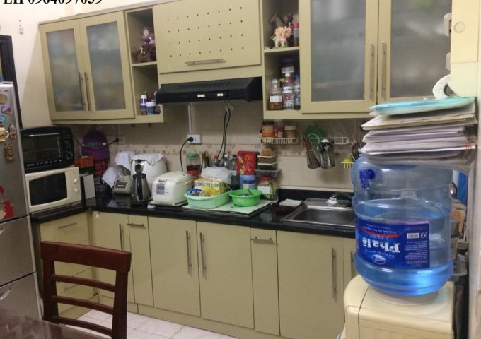 Bán nhà mặt phố Khương Thượng, đang cho thuê 30 triệu/tháng. Giá 7.5tỷ