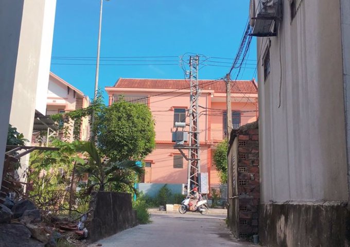 Cần tiền bán gấp lô đất đường Ngô Quyền, Đồng Phú kèm 4 phòng trọ