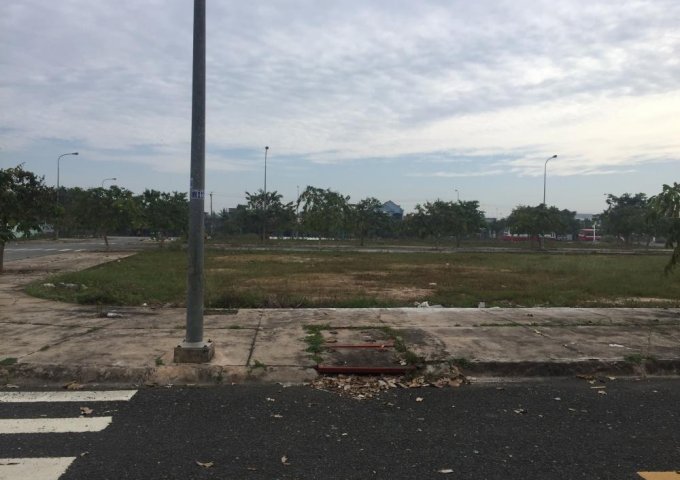 Bán đất tại Dự án Cát Tường Golden River Residence, Đức Hòa,  Long An diện tích 90m2  giá 650 Triệu