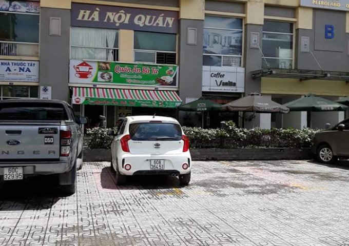 Chính chủ bán tầng trệt chung cư Petroland Q2, DT 76m2, 1 trệt, 1 lầu 1 lửng, 2,5 tỷ. 0918860304