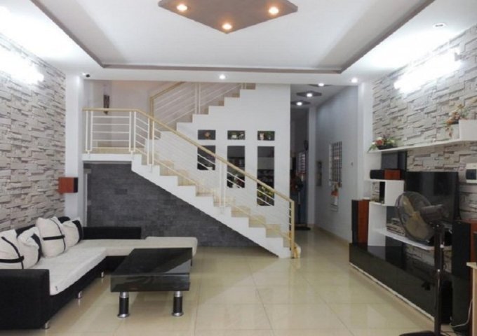 Bán nhà trong ngõ phân lô, lô góc 89 Nguyễn Phong Sắc, DT 110m2, 6 tầng, giá 16.1 tỷ