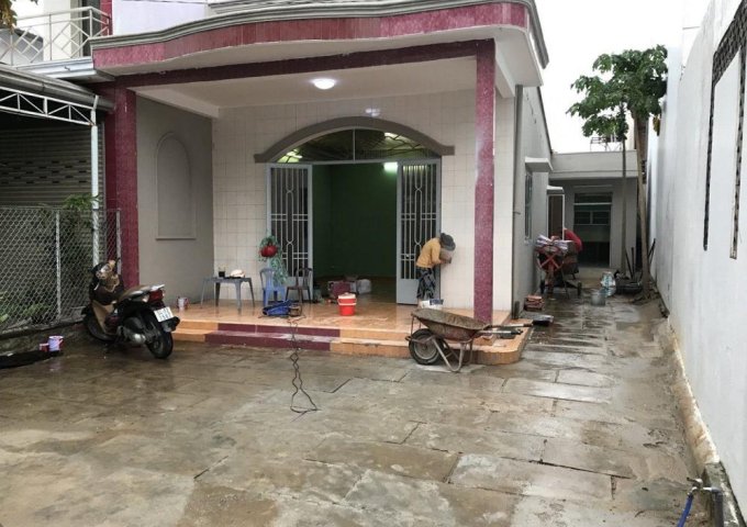 Bán nhà riêng tại đường Nguyễn Thị Thập, Phường Bình Thuận, Quận 7, TP. HCM diện tích 236m2 