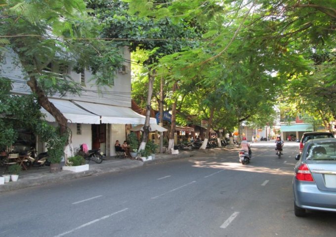 Chính chủ cần bán nhà mặt tiền 2,5 tầng đường Cô Giang, TP Đà Nẵng