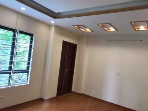 Cho thuê nhà ngõ 651 Minh Khai, Hai Bà Trưng, HN, DT 50m2 x 4.5 tầng, giá 12tr/th