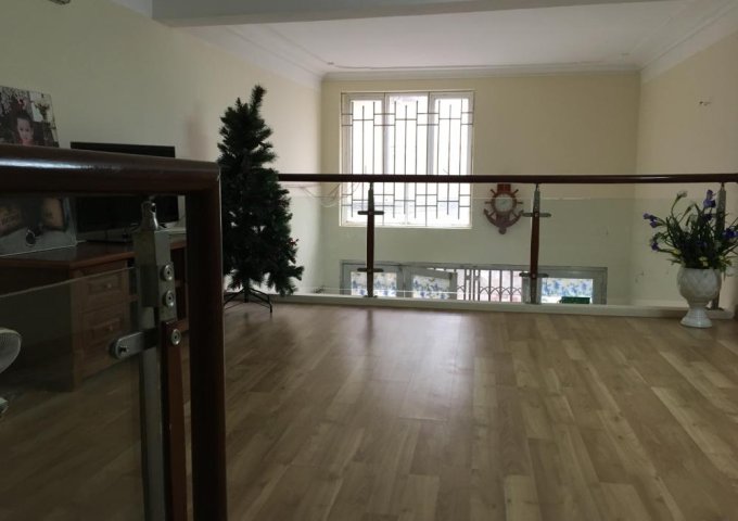 Chính chủ tại địa chỉ số 26, ngõ 32/84/27 đường Đỗ Đức Dục, phường Mễ Trì, Nam Từ Liêm, Hà Nội