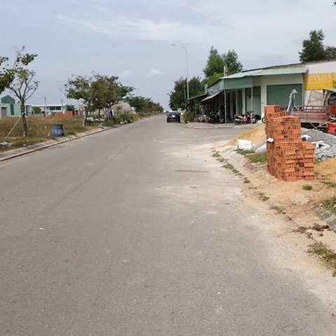 Bán nhanh MT 5m khu D Vsip 2 mở rộng mặt tiền D5