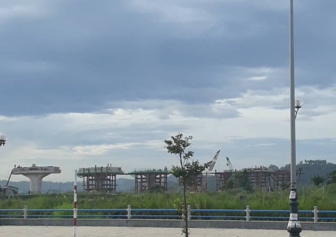 Đất nền Dự án Khu đô thị ven Sông Trà Khúc. Đường Trường Sa, Quảng Ngãi, diện tích 250m2 giá 987 triệu